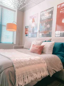 Boot Theater Loft! #1 - Image 2