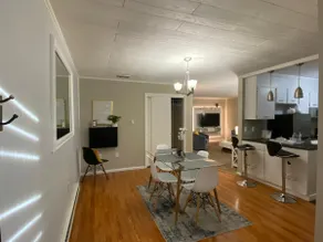 Posh Apartment/ Off Street Parking/10 Mins To City - Image 3