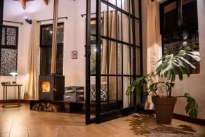 Retro Modern APT | ♡ Décor + Chimney + Breakfast - Image 5