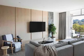Japandi Modern 3 bedroom penthouse in the city - Image 2