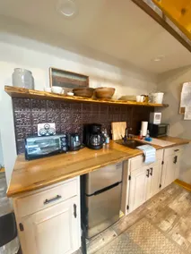 Hidden Gem Cottage — cozy escape to play or WFH - Image 5