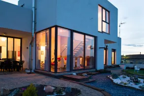 A detached villa 9 km from Ávila in a quiet area - Image 4