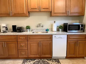 ** 2BR Steps From Downtown Menlo Park ** - Image 3