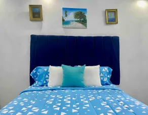 apt, super clean, premium bed - Image 2