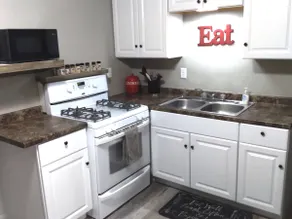 Spacious 2BR/2BA Near Downtown SLC | Gigabit WiFi - Image 5