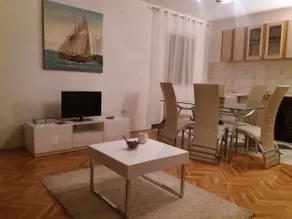 Cami - Image 4