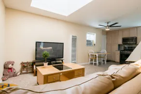 Spacious cottage xclnt location near Apple Campus! - Image 5