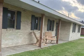 River Retreat - Image 2