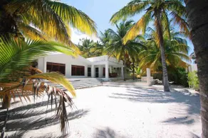 Beach House Romanitos - Image 2