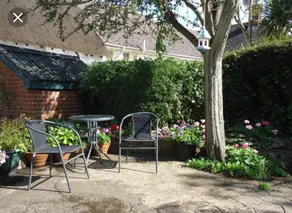 Landhaus mit Terrasse und Garten - Image 2
