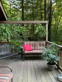 Cozy Lake/Marina view Cabin in the Poconos - Image 3