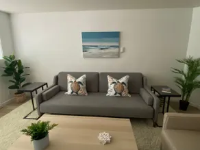 ALKI BEACH Getaway - Entire Apt -Across From Beach - Image 5