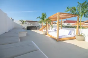 Luxury 18 Bedroom Villa in Old City - Image 3