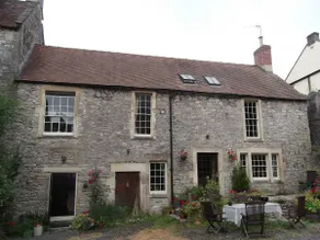 Manor House Annex - Sleeps up to 6 People - Image 2