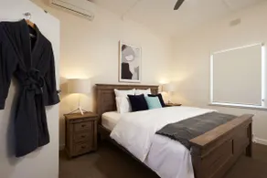 Tomfoolery Winemaker's Cottage Barossa Valley - Image 4