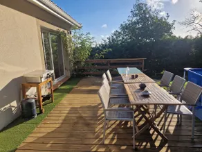 3-bedroom villa with garden - Image 5