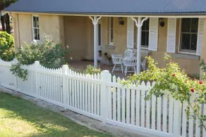 Luxury 3BR Cottage/All Ensuite/Wedding Guest Fave! - Image 2