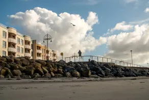 Deluxe 2 bedroom Sea View apartment in Salthill, Galway - Image 5