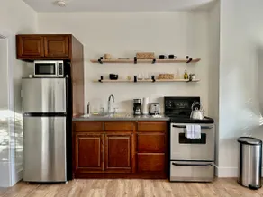 Bachelor Suite beside hospital - Image 2