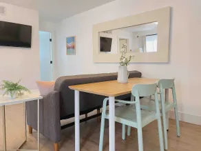 Casa Bella | Unit A - Image 4