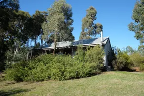 Wild Duck Cabin. Secluded country style. - Image 2