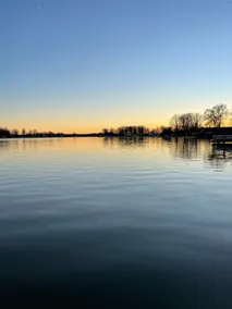 Lakefront views at our Long Island Lookout! - Image 2