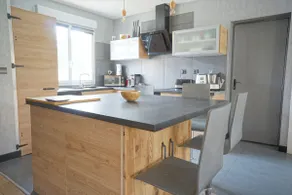 4-bedroom house, quiet, comfortable, and close to the TGV - Image 3