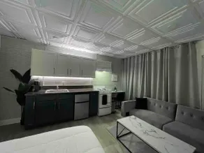 Hideaway studio 1… Modern Freetown Retreat - Image 3