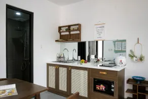 DLX 2 BR APT W/ ROOFTOP POOL 10 MINS WALK TO TOWN - Image 4