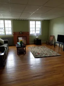 The ”Short Term” furn 2 Bedroom Downtown Hornell - Image 4