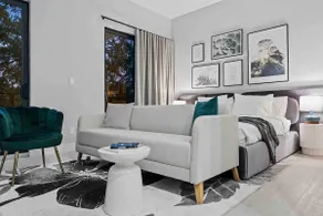 Pretty Rola #304 Brand New Apt - Image 3