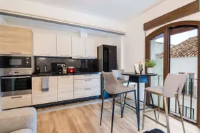 Luxurious apartment in the heart of Puerto Banus - Image 4