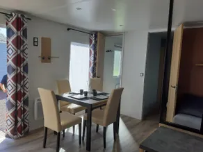 Spacious 6-seater mobile home 40 m2 - Image 2
