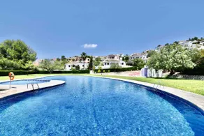 Stunning views, cycling base, pellet burner, pool! - Image 2