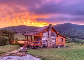 The Cabin at Morris Orchard. - Image 4