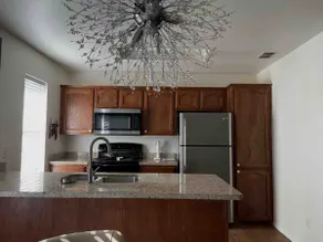 Contemporary 2/2 - no cleaning fee... - Image 5