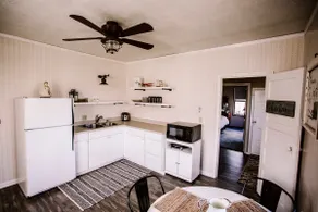 Hazelnut Loop - Full Apartment - Image 3