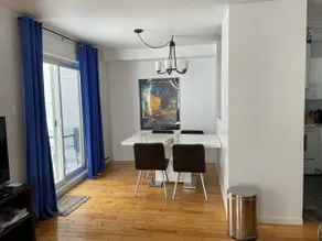 41/2 in a neighborhood very close to the river - Image 4
