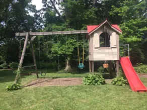 Family- and Eco-Friendly Studio Close to Downtown - Image 5