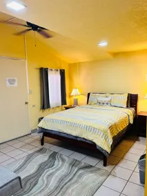 Studio with kitchen, bathroom, A/C, TV, for 3 people - Image 3