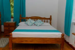 Mazelia Selfcatering Villa - Image 3