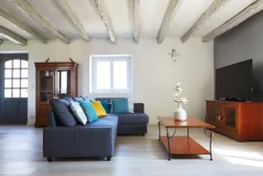 Traditional renovated house, close to castles - Image 4