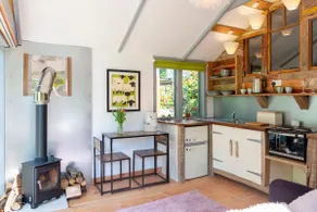 Lime Tree Cabin, rustic nr coast, nr St Ives - Image 5