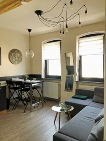 Tastefully furnished apartment - Image 2