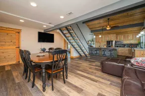 Pet’s Stay Free! Waterfront Family Oasis! - Image 2