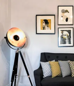 Elegant Studio with Majestic Views, Old Town - Image 4