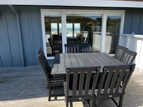 Jewel by the Sea - Image 2