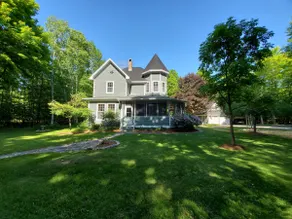 Private 3BR Gem on 2.5 Wooded Acres- Close to All - Image 3