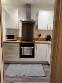 City Centre 1Bed Flat - Image 5