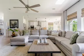 Quiet 4BR 2.5BA Modern New Home - Image 3